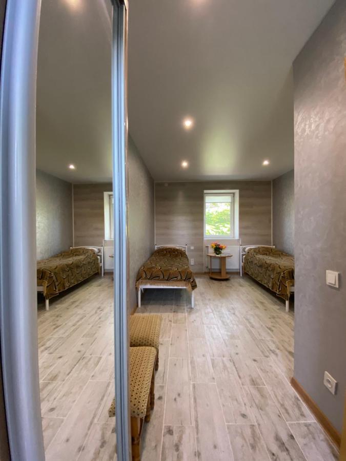 Hotel Constancia à Kamianets-Podilsky Extérieur photo