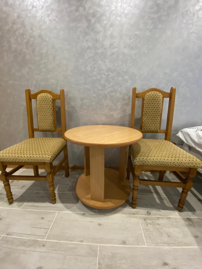 Hotel Constancia à Kamianets-Podilsky Extérieur photo