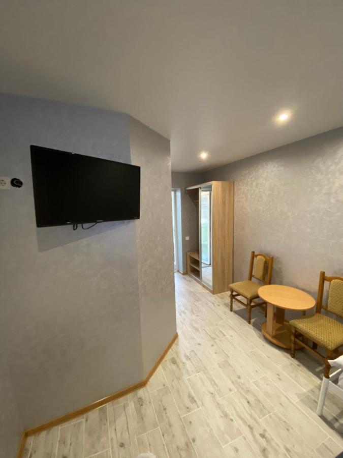 Hotel Constancia à Kamianets-Podilsky Extérieur photo